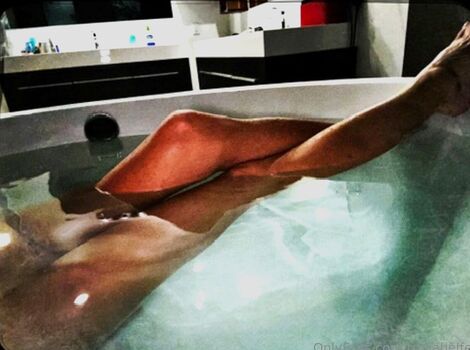 Tricia helfer page leaked private photo uncensored HD quality