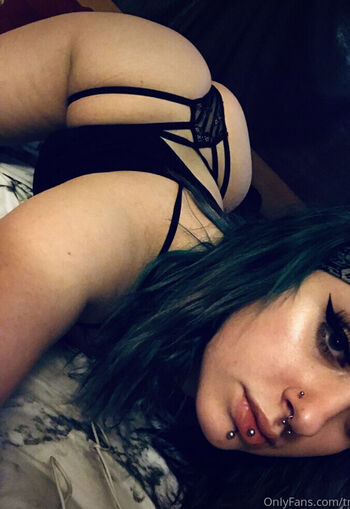 Trinityxslaughter leaked private photo uncensored HD quality