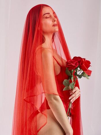 Vahide bulu leaked private photo uncensored HD quality