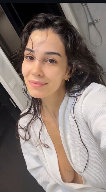 Vahide bulu leaked private photo uncensored HD quality