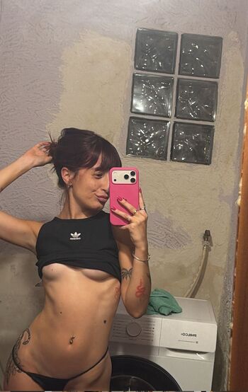 Valen pinto page leaked private photo uncensored HD quality