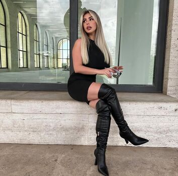 Valentina di rocco  page leaked private photo uncensored HD quality