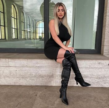 Valentina di rocco  page leaked private photo uncensored HD quality
