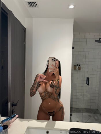 Valerie cossette leaked private photo uncensored HD quality