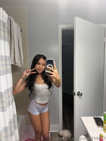 Vikkihayes leaked private photo uncensored HD quality