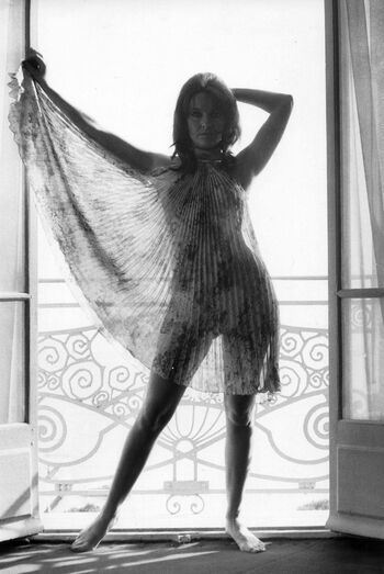 Vintage starlets page leaked private photo uncensored HD quality