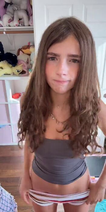 Vivylue page leaked private photo uncensored HD quality