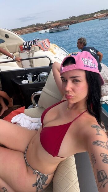 Whereisleto leaked private photo uncensored HD quality