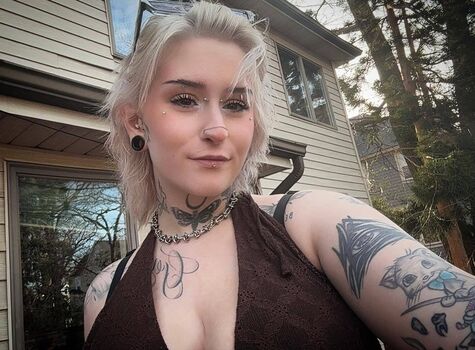 Witch bitch leaked private photo uncensored HD quality