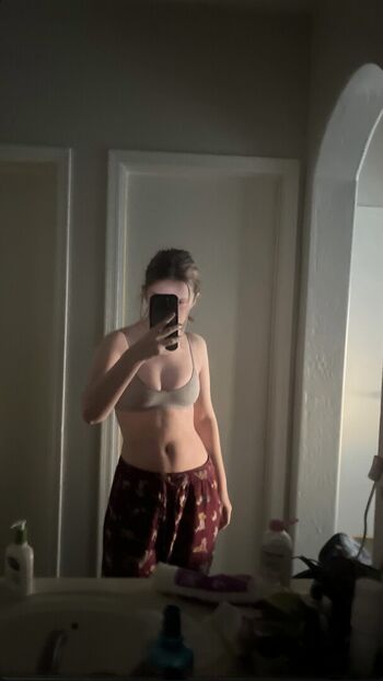 Witerallybee leaked private photo uncensored HD quality