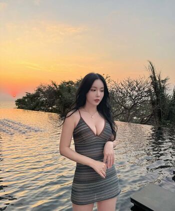 Womenk pop page leaked private photo uncensored HD quality