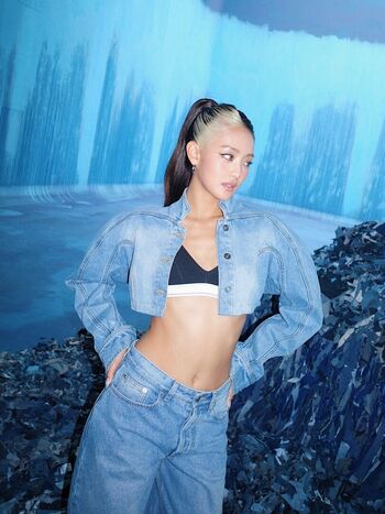 Womenk pop page leaked private photo uncensored HD quality