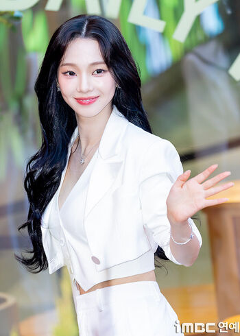 Womenk pop page leaked private photo uncensored HD quality