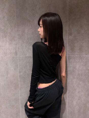 Womenk pop page leaked private photo uncensored HD quality