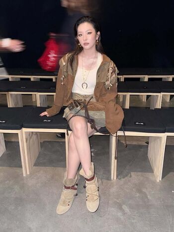 Womenk pop page leaked private photo uncensored HD quality