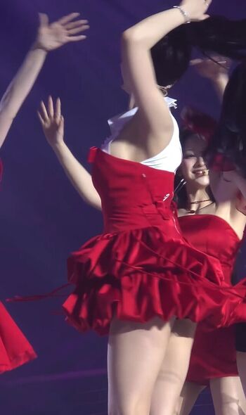 Womenk pop page leaked private photo uncensored HD quality