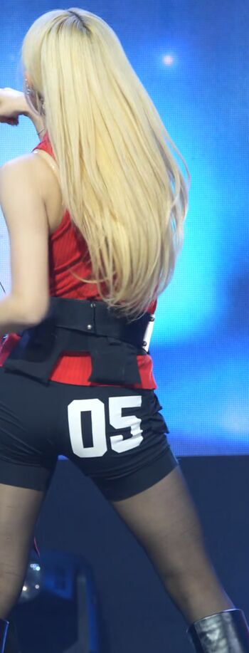 Womenk pop page leaked private photo uncensored HD quality