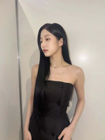 Womenk pop page leaked private photo uncensored HD quality