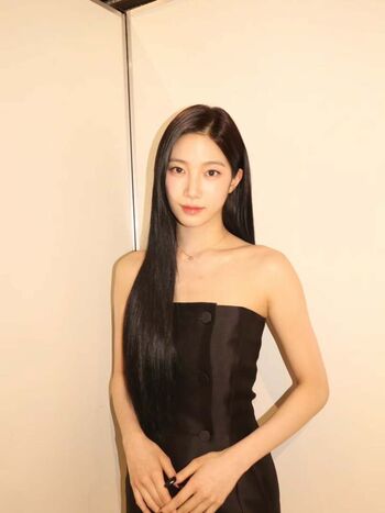 Womenk pop page leaked private photo uncensored HD quality