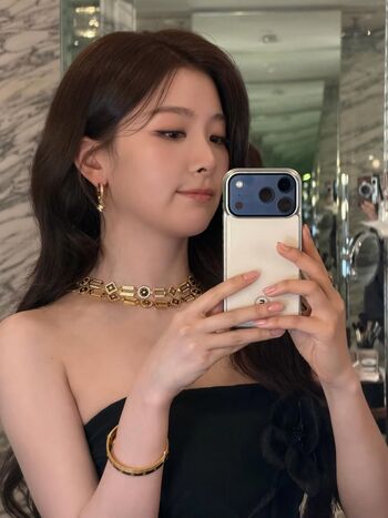 Womenk pop page leaked private photo uncensored HD quality