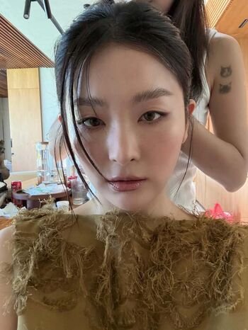 Womenk pop page leaked private photo uncensored HD quality