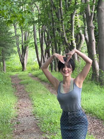 Womenk pop page leaked private photo uncensored HD quality