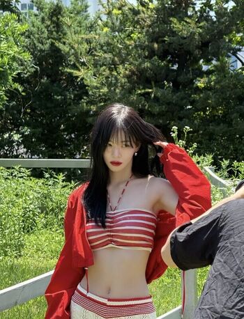 Womenk pop page leaked private photo uncensored HD quality