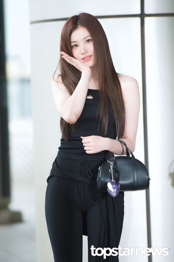 Womenk pop page leaked private photo uncensored HD quality