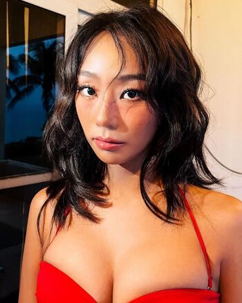 Womenk pop page leaked private photo uncensored HD quality