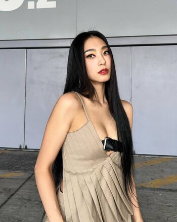 Womenk pop page leaked private photo uncensored HD quality