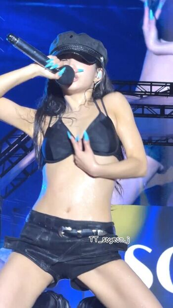 Womenk pop page leaked private photo uncensored HD quality