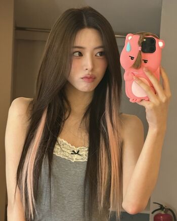 Womenk pop page leaked private photo uncensored HD quality