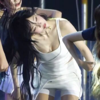 Womenk pop leaked private photo uncensored HD quality