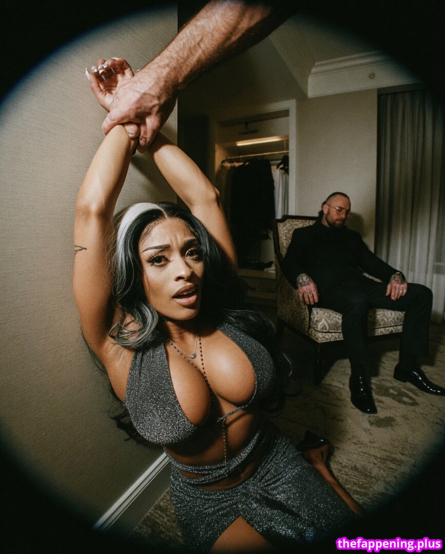 Wwe zelina vega/ leaked private photo uncensored HD quality