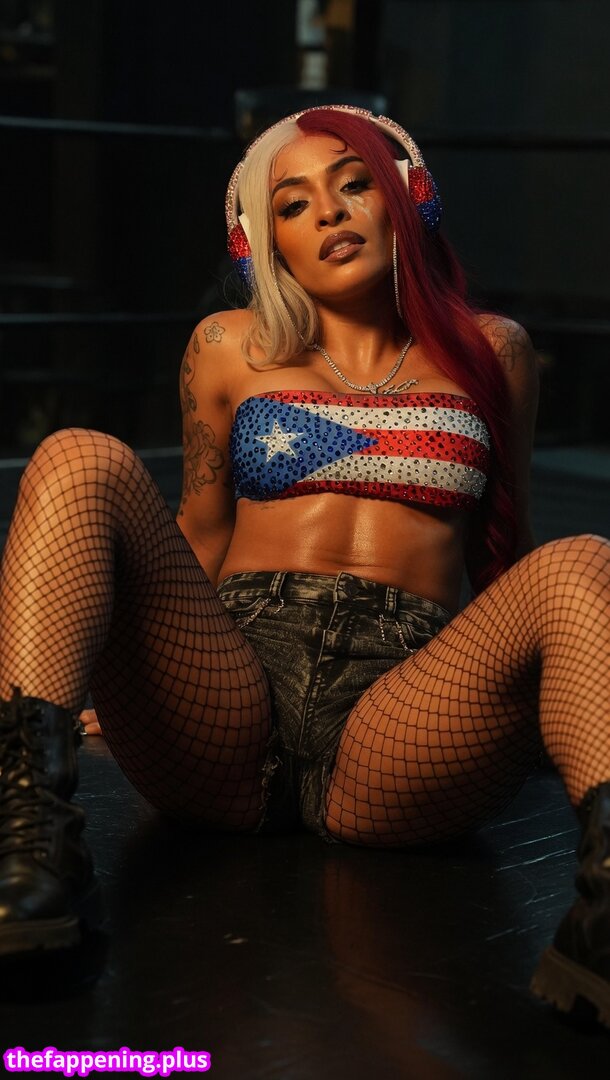 Wwe zelina vega/ leaked private photo uncensored HD quality