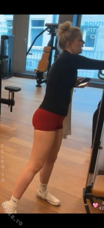Xmiaa page leaked private photo uncensored HD quality
