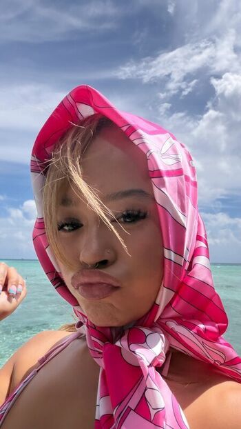 Ynn  elmo love u leaked private photo uncensored HD quality