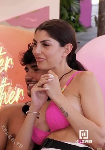 Yeliz koc leaked private photo uncensored HD quality