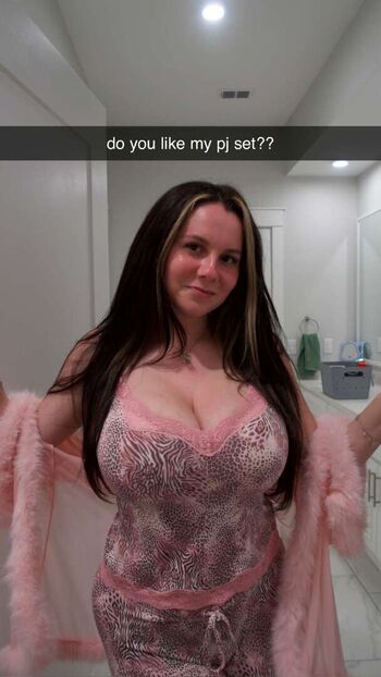 Yellz  page leaked private photo uncensored HD quality