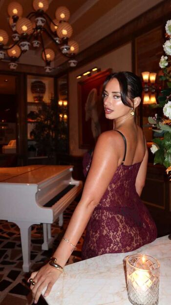 Yesjulz  page leaked private photo uncensored HD quality