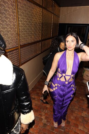 Yesjulz  page leaked private photo uncensored HD quality