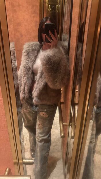 Yesjulz  page leaked private photo uncensored HD quality