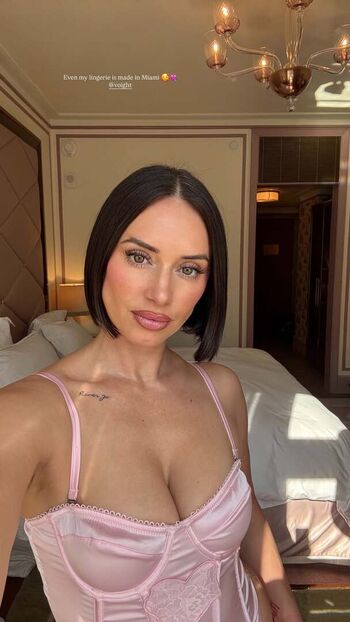 Yesjulz  page leaked private photo uncensored HD quality