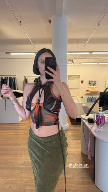 Yesjulz  page leaked private photo uncensored HD quality