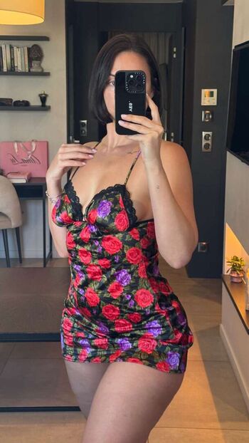 Yesjulz  page leaked private photo uncensored HD quality