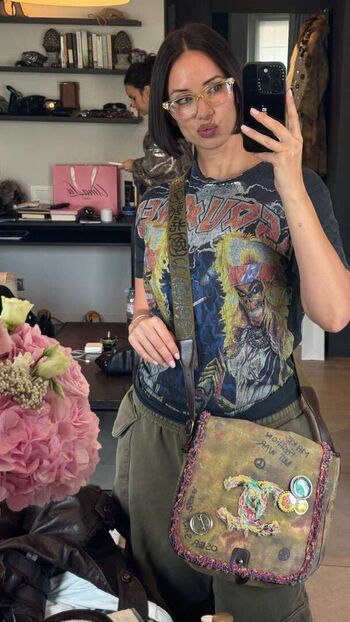 Yesjulz  page leaked private photo uncensored HD quality