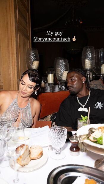 Yesjulz  page leaked private photo uncensored HD quality