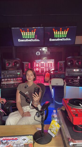 Yesjulz leaked private photo uncensored HD quality