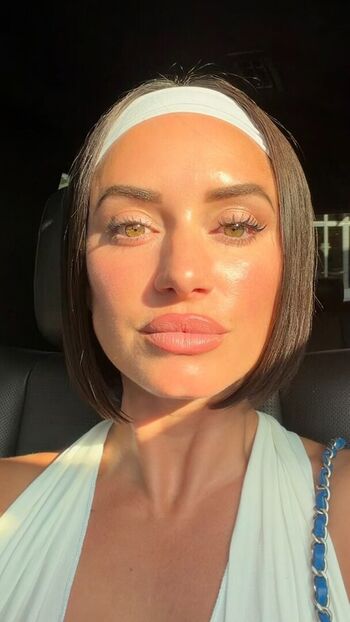 Yesjulz  page leaked private photo uncensored HD quality