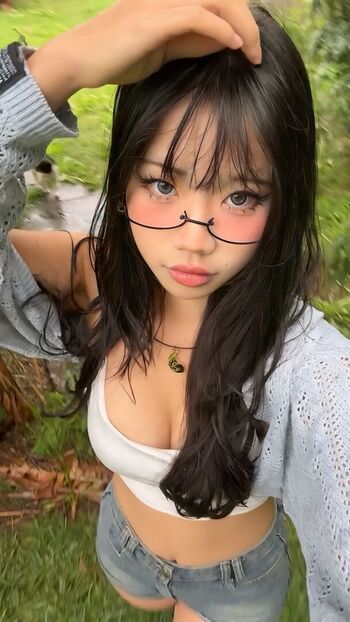 Yinahomefi leaked private photo uncensored HD quality
